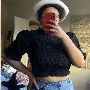 H&M puff sleeve black crop top
